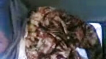 நுபைல்ஸ் ஆபாசத்தில் இருந்து கொம்புள்ள பாம்பி பிளாக் கொண்ட பொய்யான டாகிஸ்டைல் ​​ஸ்மட்