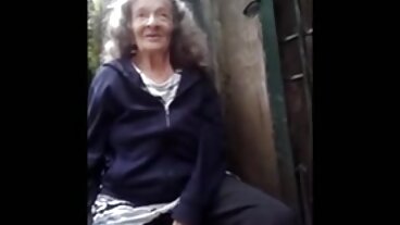 டீப்பரில் இருந்து அழகான ரியான் ரீட் உடன் நீண்ட முடி வீடியோ