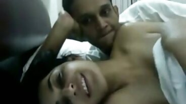 நுபைல் பிலிம்ஸ் வழங்கும் ஹாட் சிண்டி ஷைனுடன் டாகிஸ்டைல் ​​செக்ஸ்